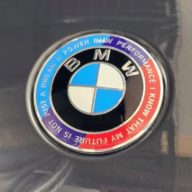 BMW 50 Years M Jubileumi embléma 74 mm-es
