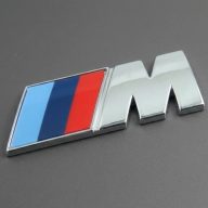BMW M embléma 4,5 cm x 1,5 cm