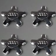 Audi felnikupak 135 mm fekete